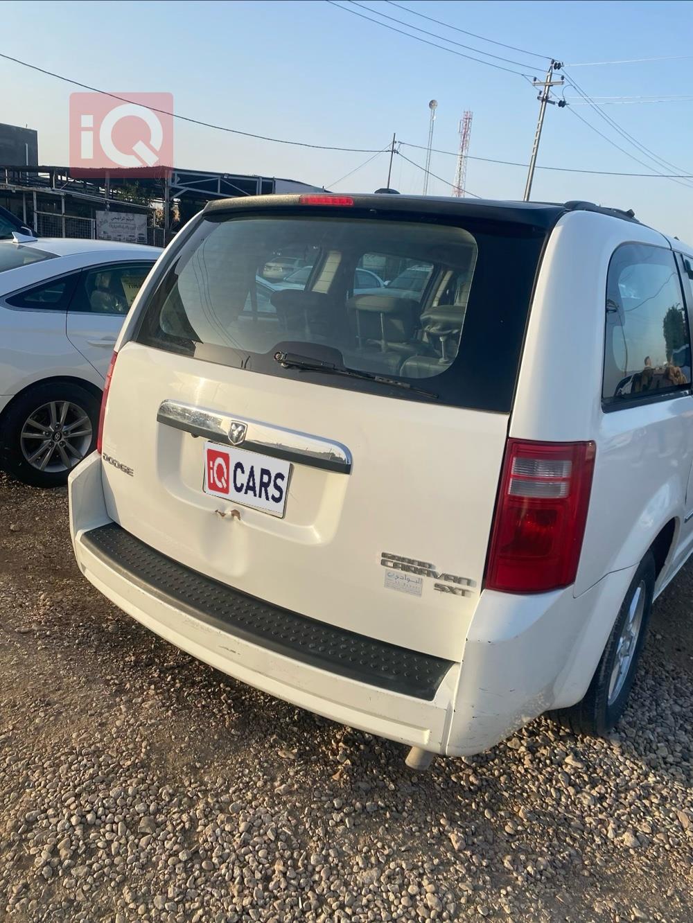 دودج جراند كارافان